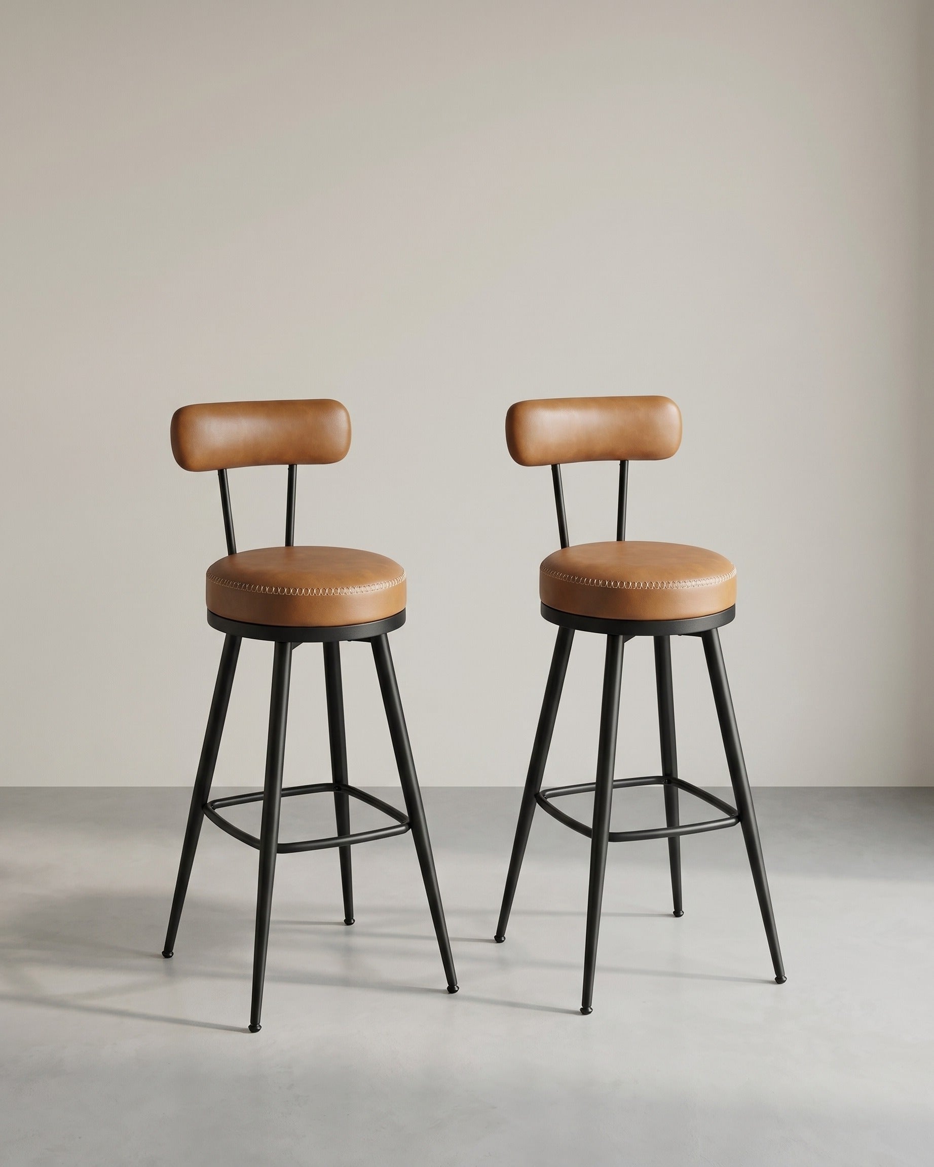 Set van 2 Barkrukken - 360° Draaibaar - Kunstleer - Industrieel Design