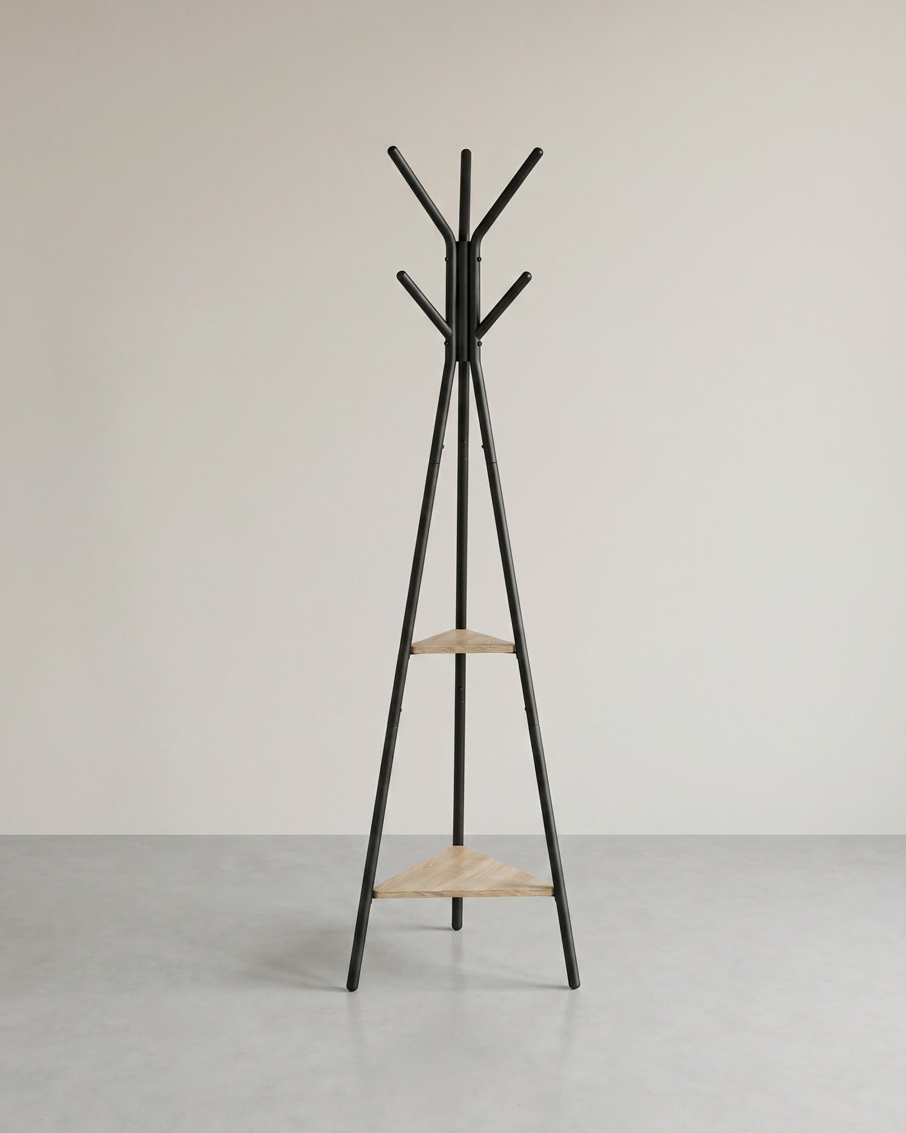 Garderobestandaard met Houten Legplanken – Minimalistisch Design – Stabiel & Ruimtebesparend