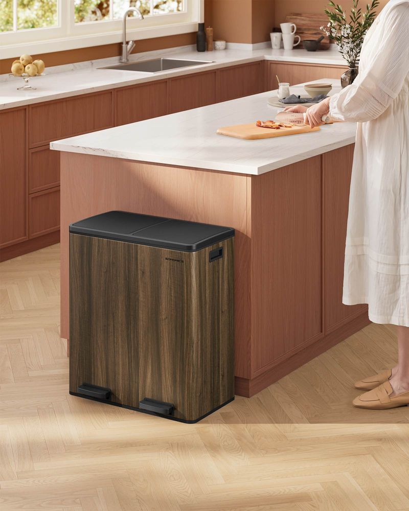 Dual trash can with pedal – 16 gal total – soft-close lid – removable buckets