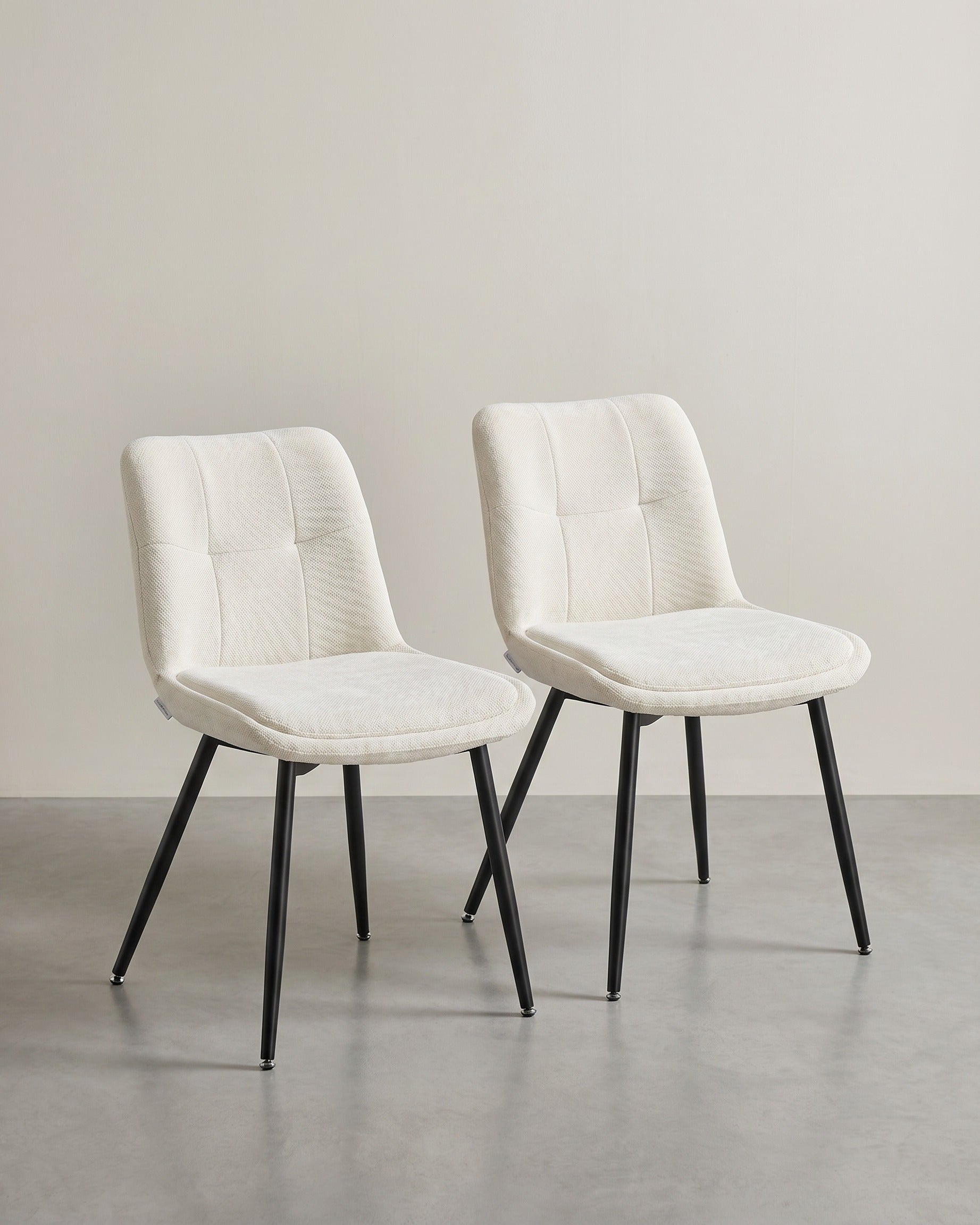 Set van 2 Eetkamerstoelen – Chenille Stof – Ergonomisch & Comfortabel – Metalen Poten – 56 x 50 x 81 cm