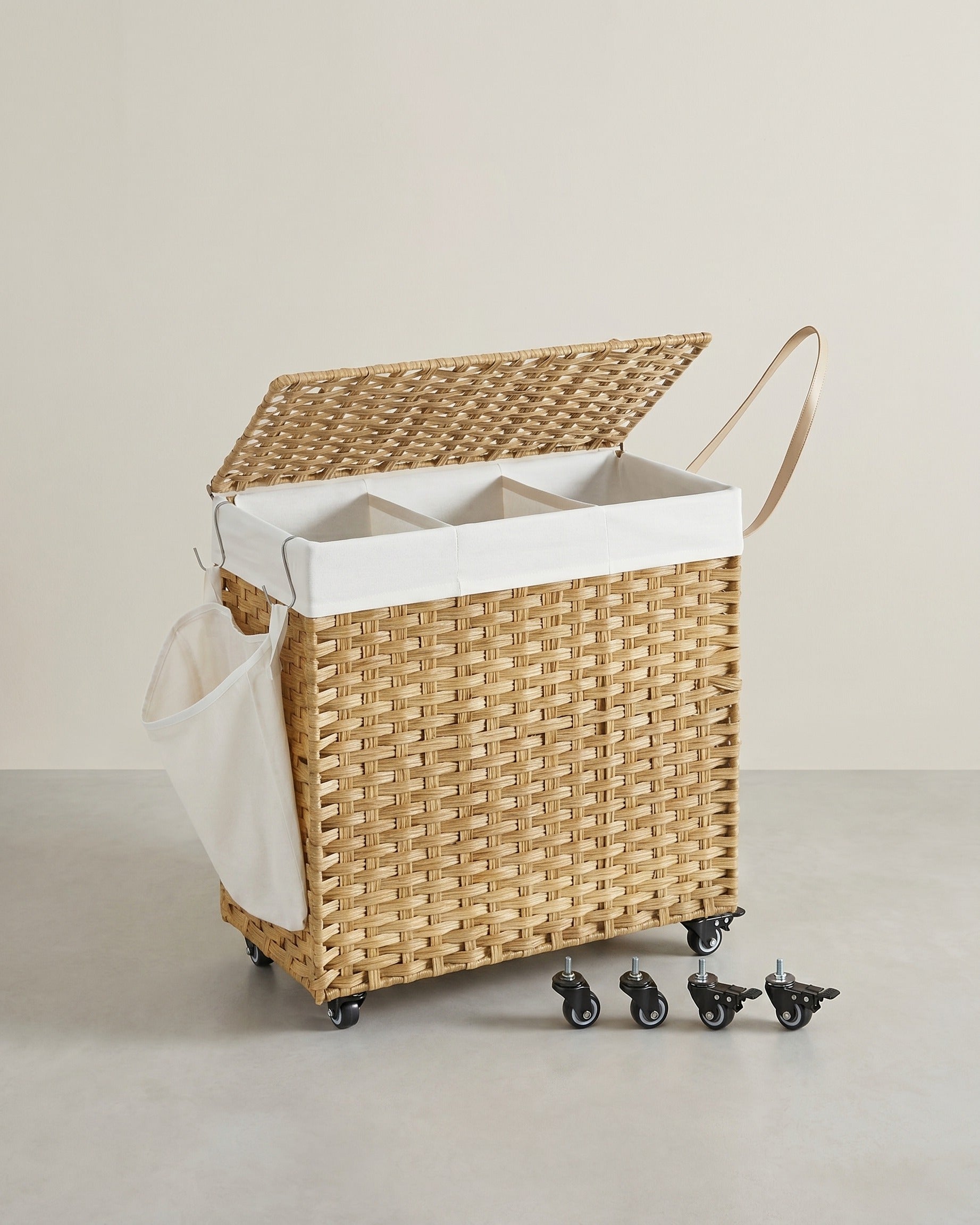 Handgevlochten wasmand - 140 of 160 liter opbergruimte
