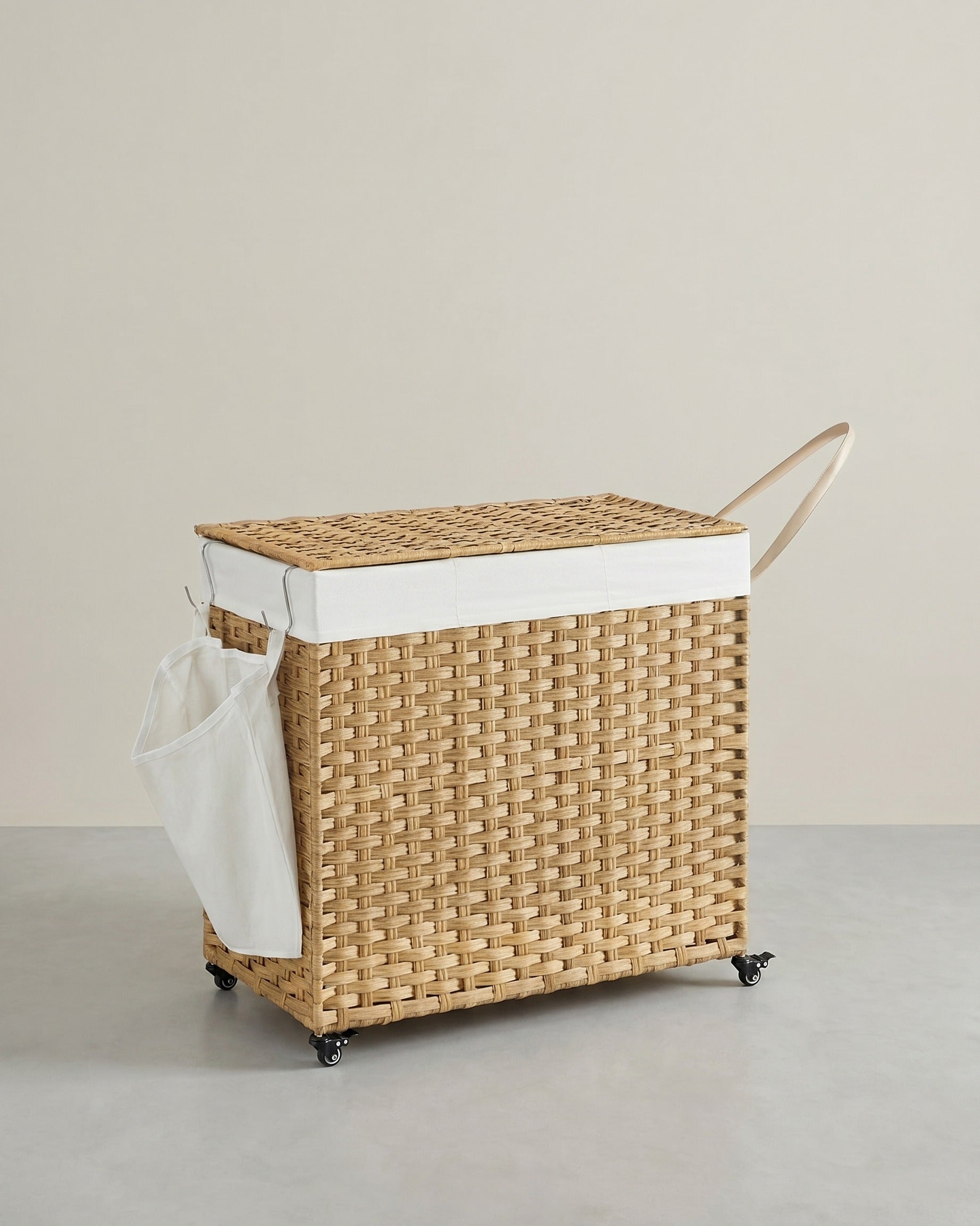 Handgevlochten wasmand - 140 of 160 liter opbergruimte