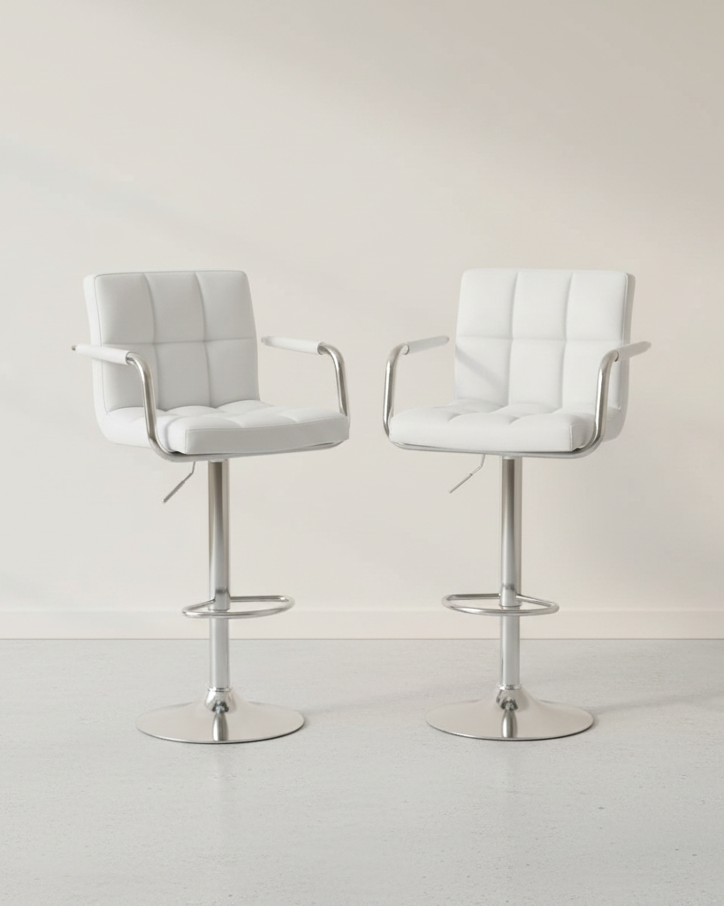 Set van 2 Luxe Barstoelen met Armleuning - Verstelbaar - Kunstleer - De Vries Meubels