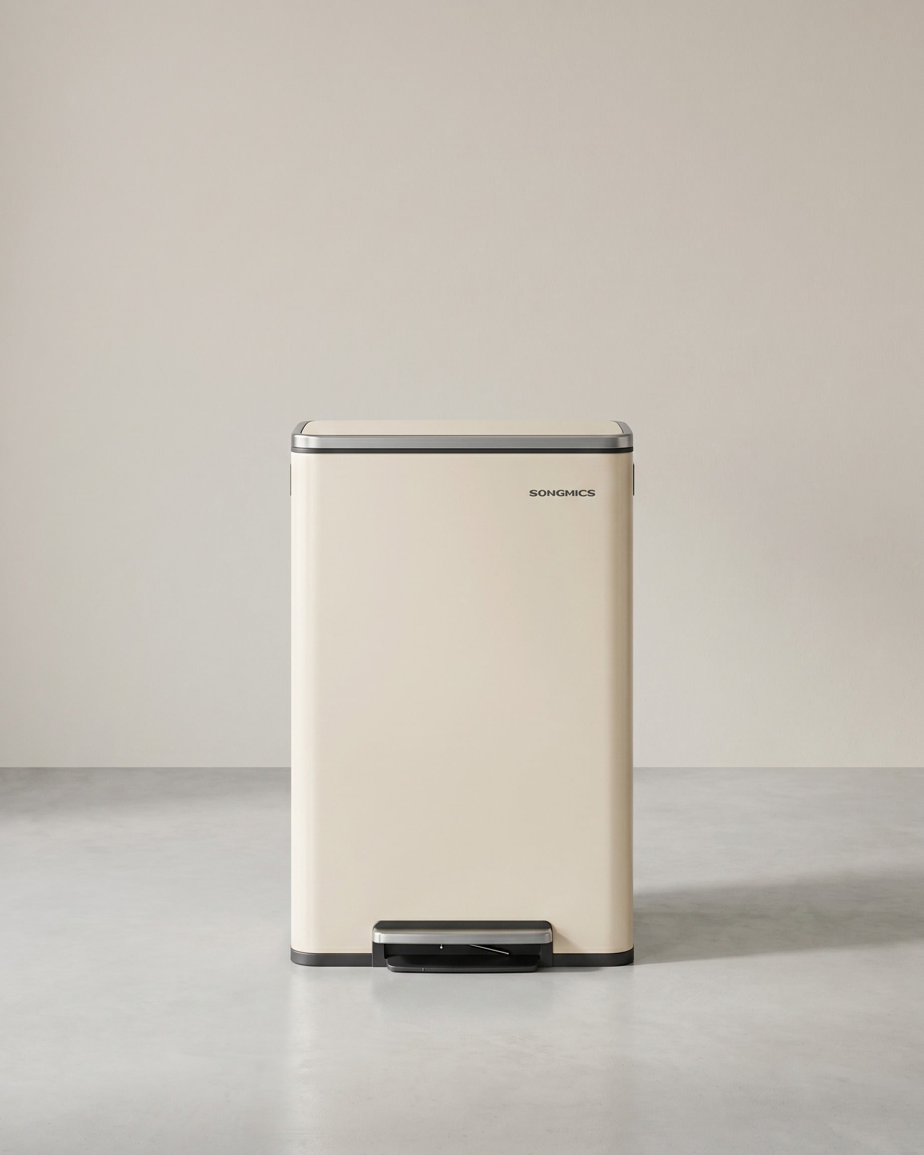 Vuilnisbak met Pedaal – 50 Liter – Softclose Deksel – Uitneembare Binnenemmer – Inclusief 15 Zakken