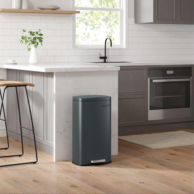 Stainless Steel Trash Can, Soft-Close, Step Pedal, 8 & 13 Gal.